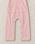 Baby Rose フリースカバーオールの股下スナップと足先が出るデザインのディテール。