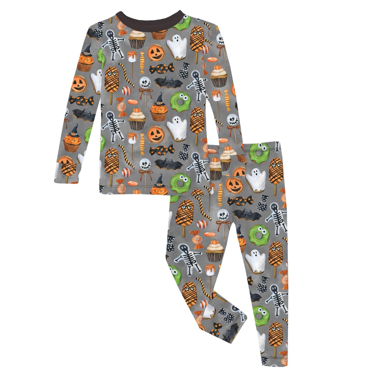 Print Long Sleeve Pajama Set in Halloween Treats (333316)