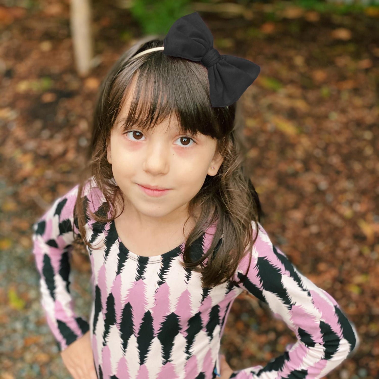 Luxe Skinny Bow with Nude Headband in Midnight (285250)