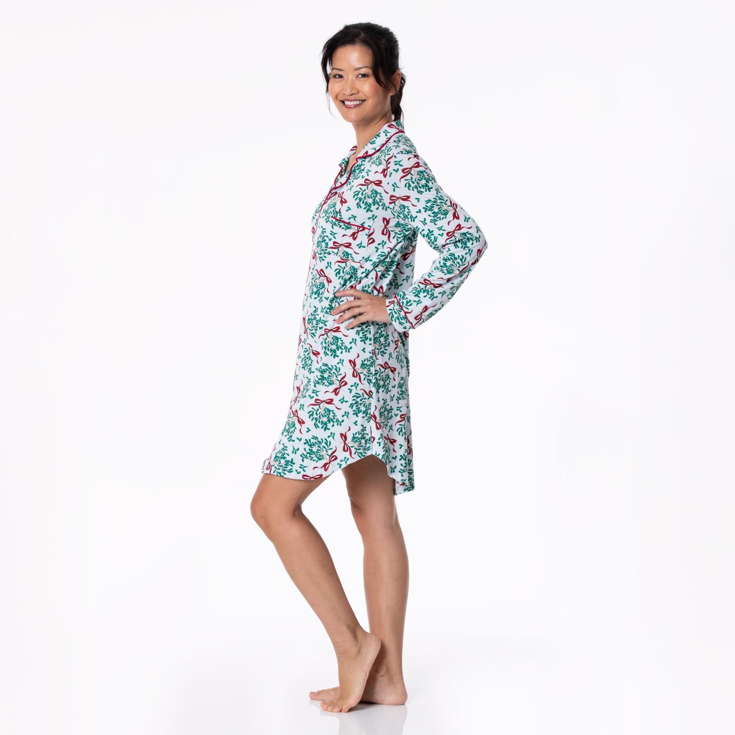 Women's Print Long Sleeve Button Down Nightshirt in Illusion Blue Mistletoe & Ribbons (311584)