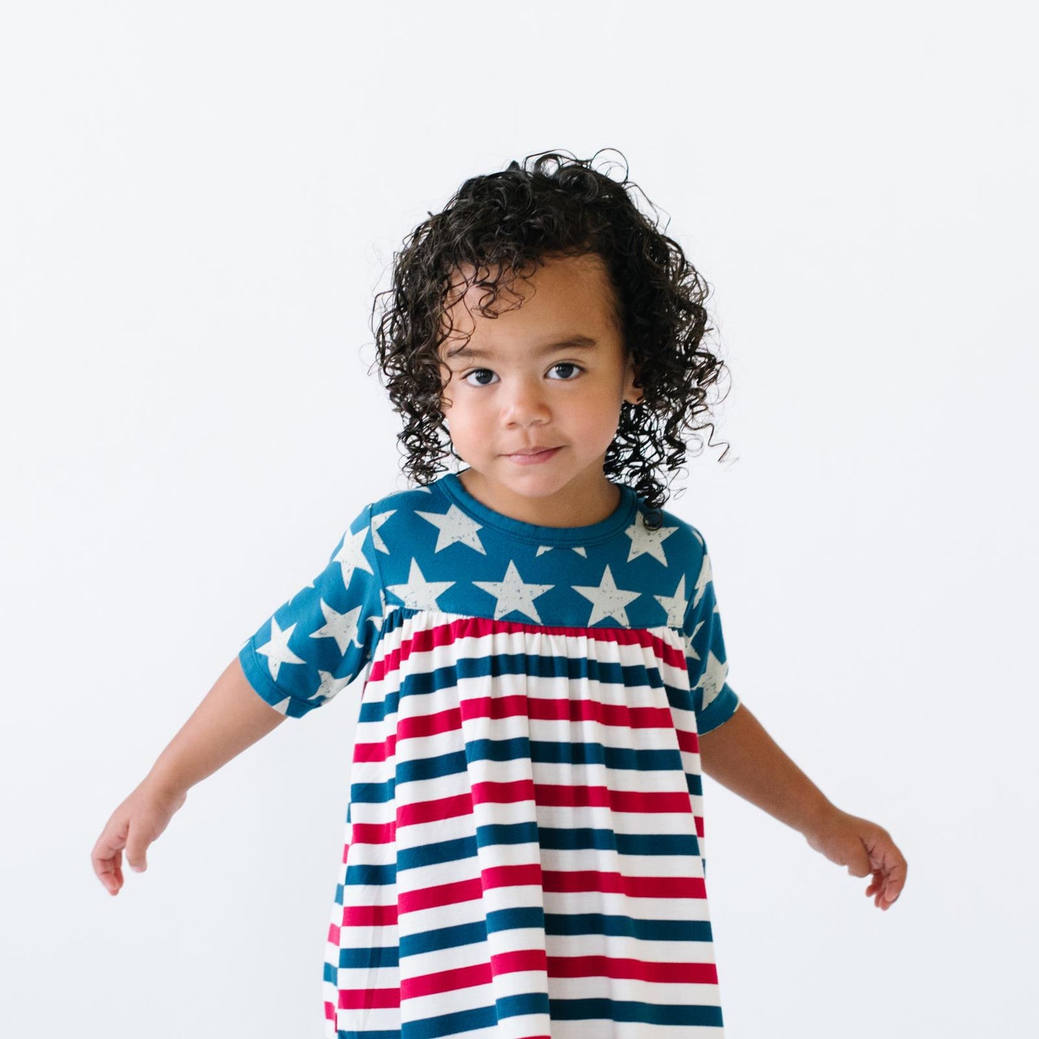 Print Short Sleeve Swing Dress in Vintage Stars with USA Stripe (223259)