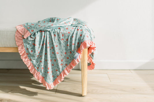 Print Ruffle Toddler Blanket in Spring Sky Floral Vines (378019)