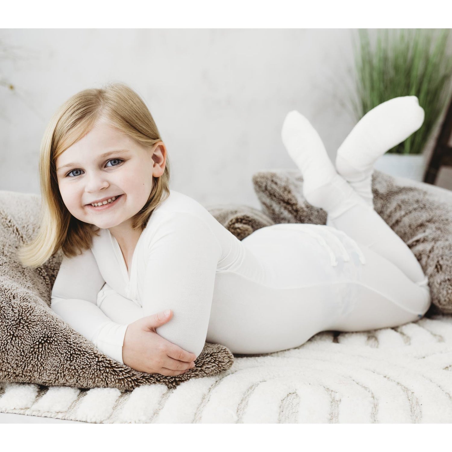 Muffin Ruffle Footie with 2 Way Zipper in Natural (356216)
