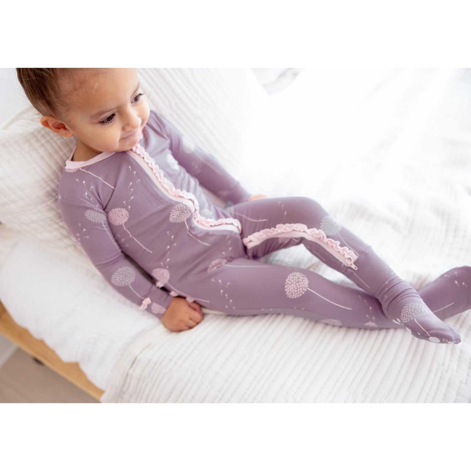 Print Muffin Ruffle Footie with 2 Way Zipper in Lavender Dandelion Wish (359976)