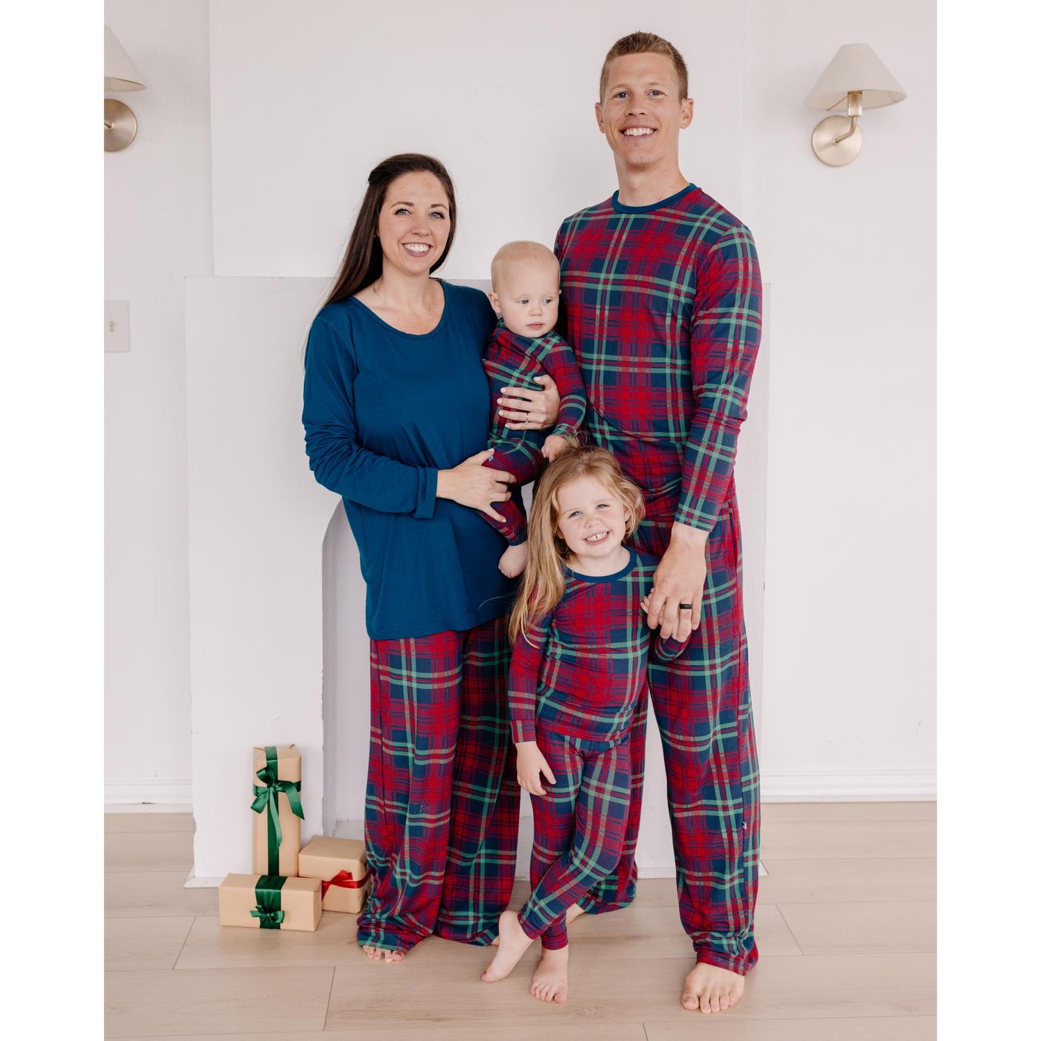 Men's Print Pajama Pants in Peacock Plaid
