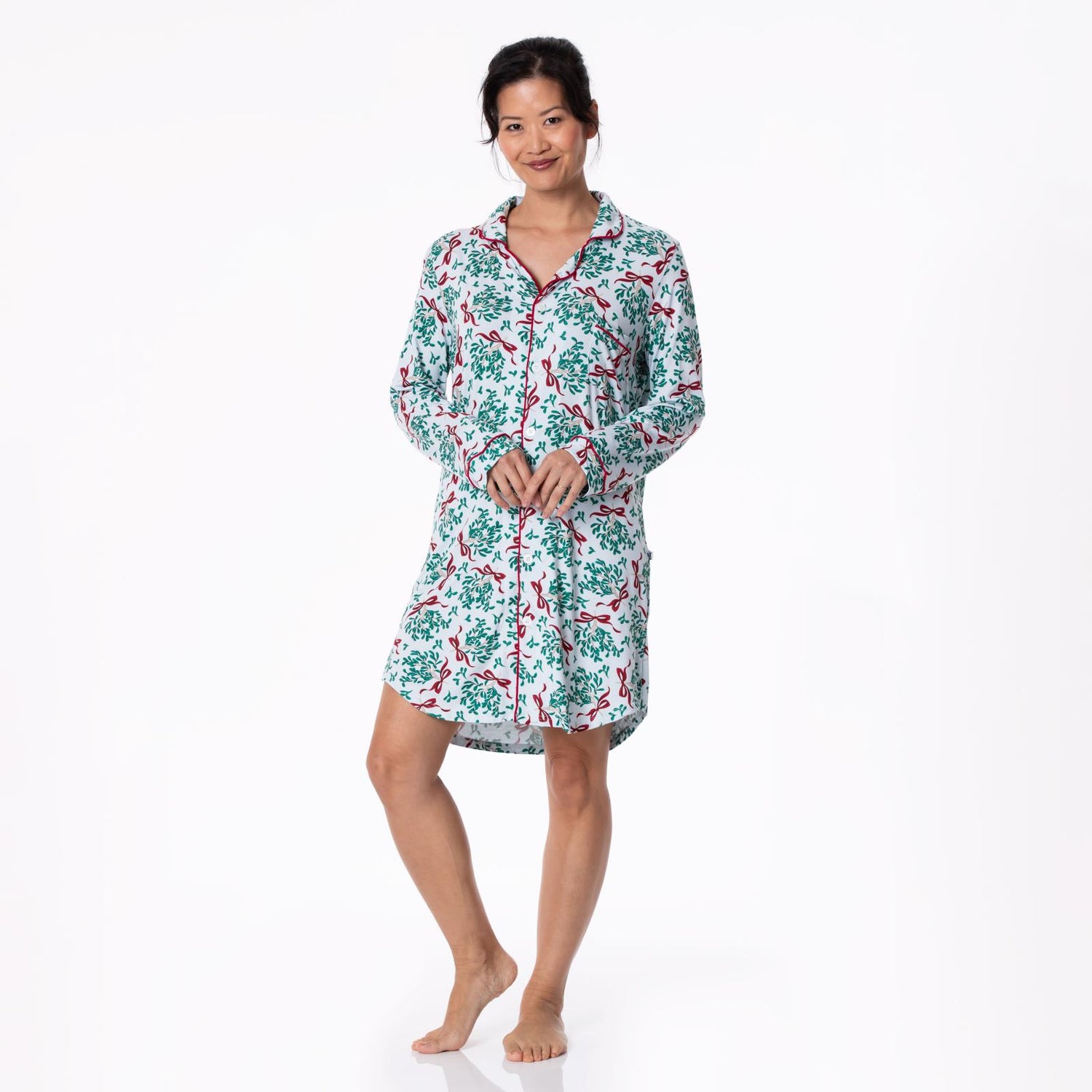 Women's Print Long Sleeve Button Down Nightshirt in Illusion Blue Mistletoe & Ribbons (301569)