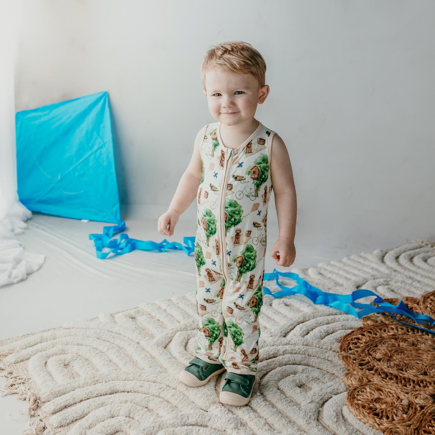Print Finn Zip Tank Romper in Natural Tree House (362314)