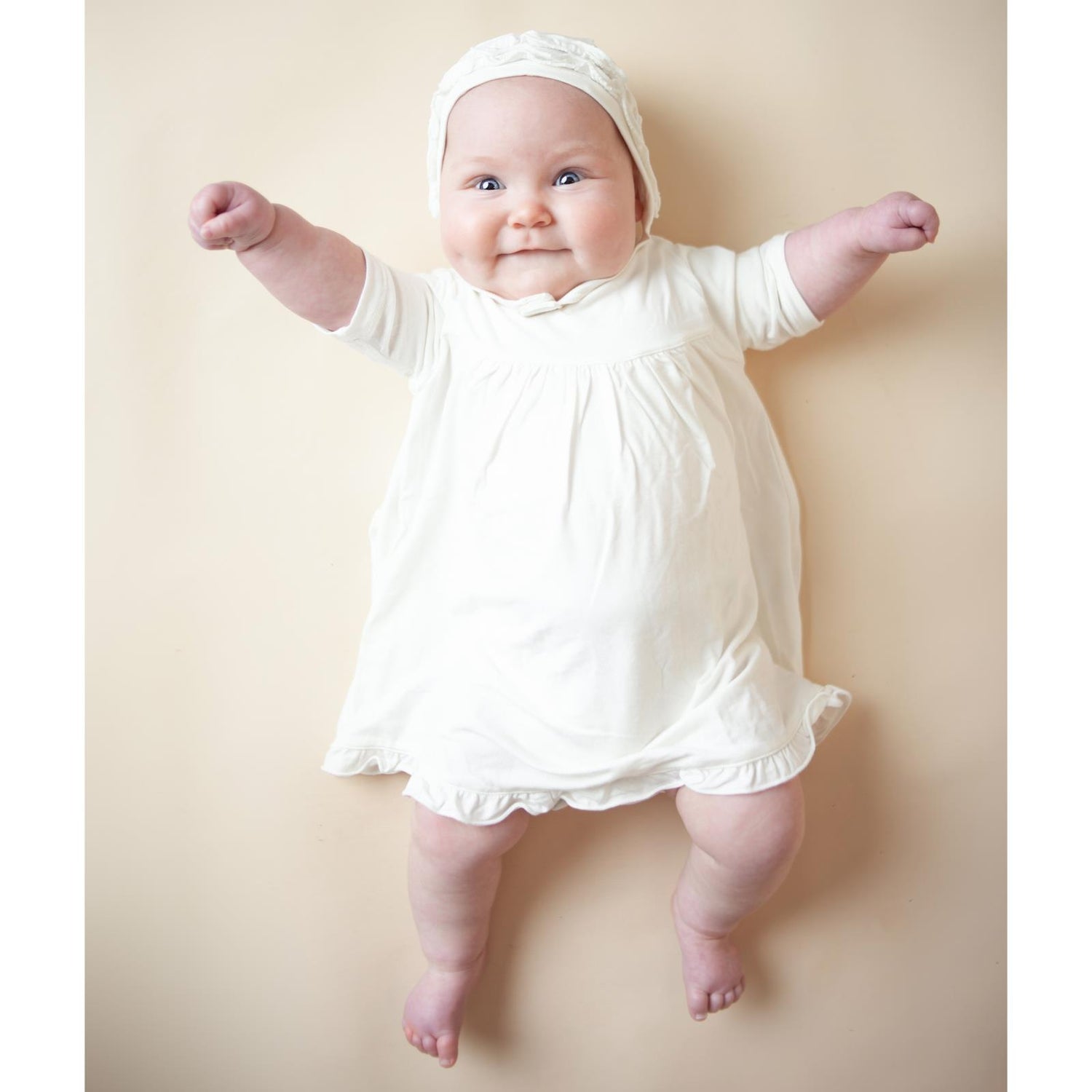 Short Sleeve Swing Dress in Natural (356020)