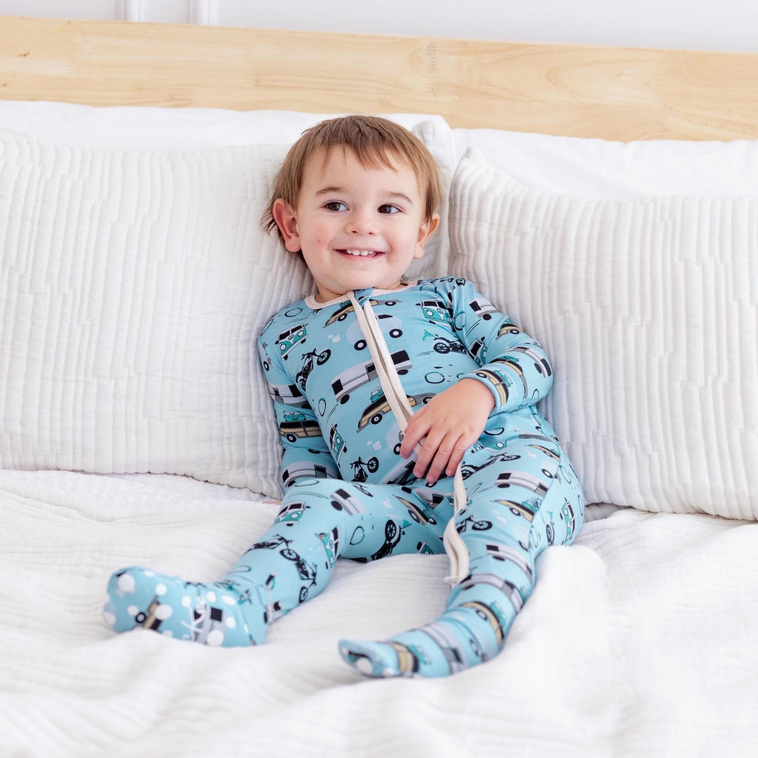 Print Footie with 2 Way Zipper in Seaside Blue On the Way (359997)