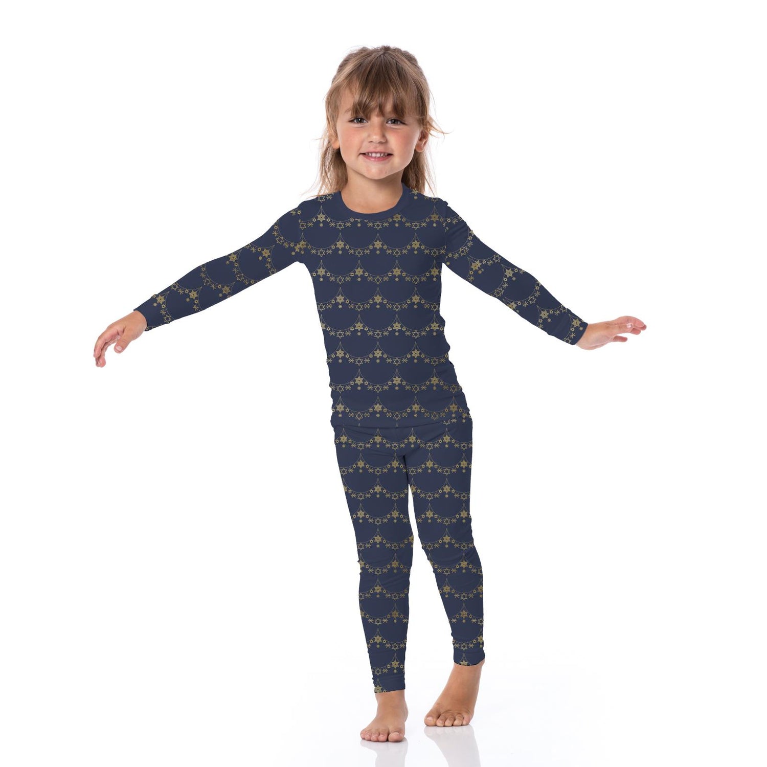 Print Long Sleeve Pajama Set in Winter Garland (371601)