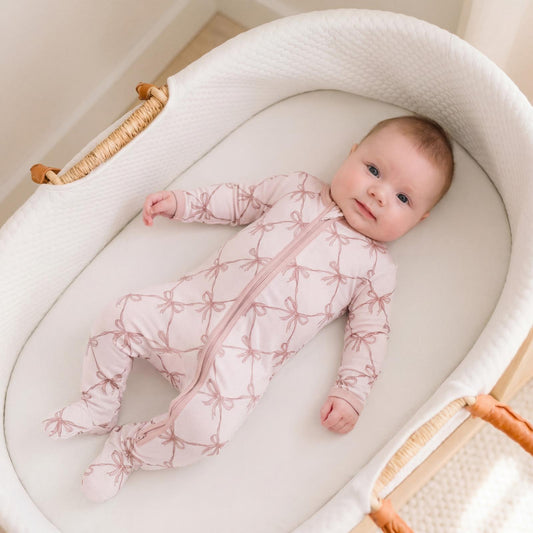 Print Footie with 2 Way Zipper in Shrinking Violet Bow Lattice (371230)