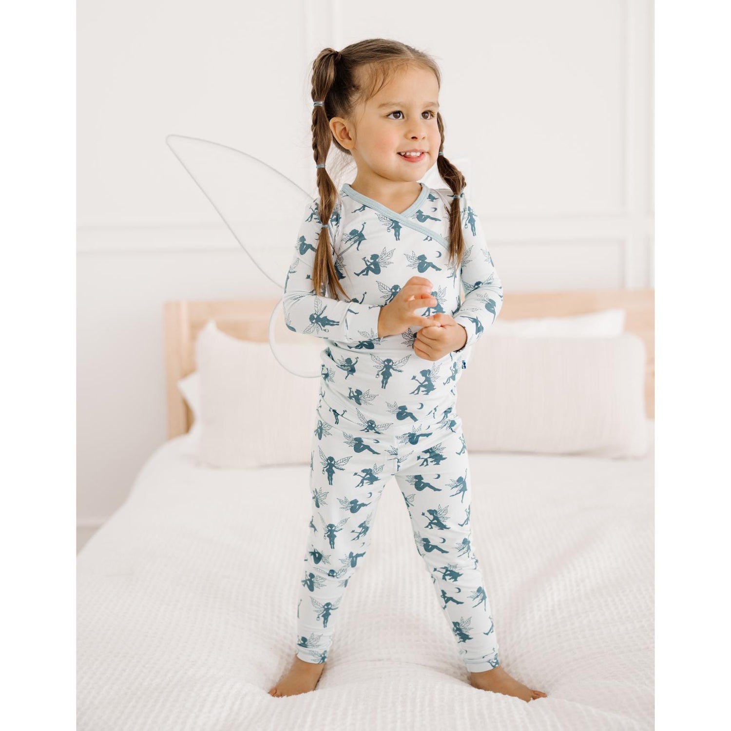 Print Long Sleeve Kimono Pajama Set in Illusion Blue Forest Fairies
