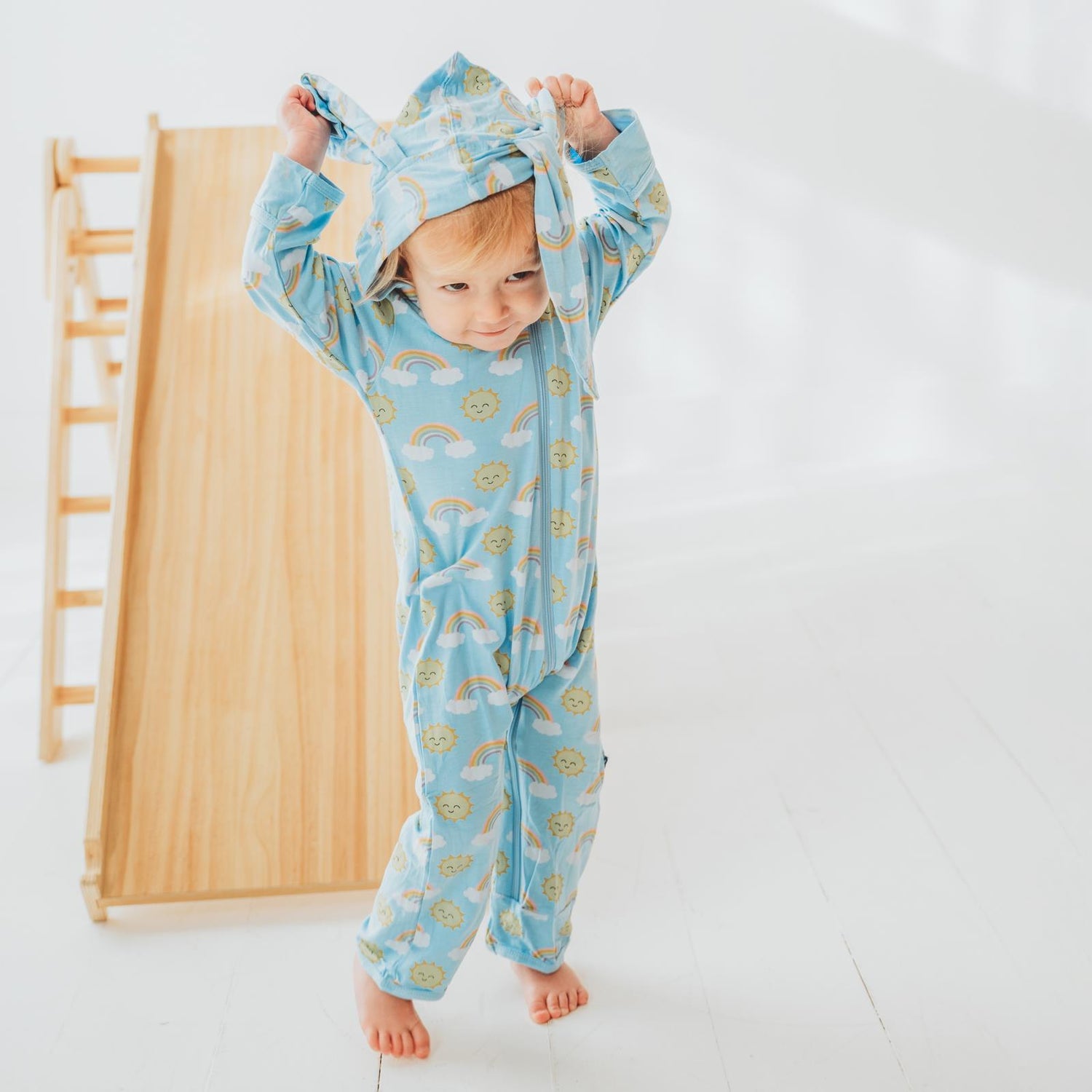 Print Bunny Romper in Sunshine and Rainbows (359343)