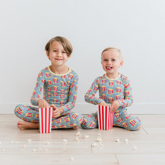 Print Long Sleeve Pajama Set in Stormy Sea Movie Night (373369)