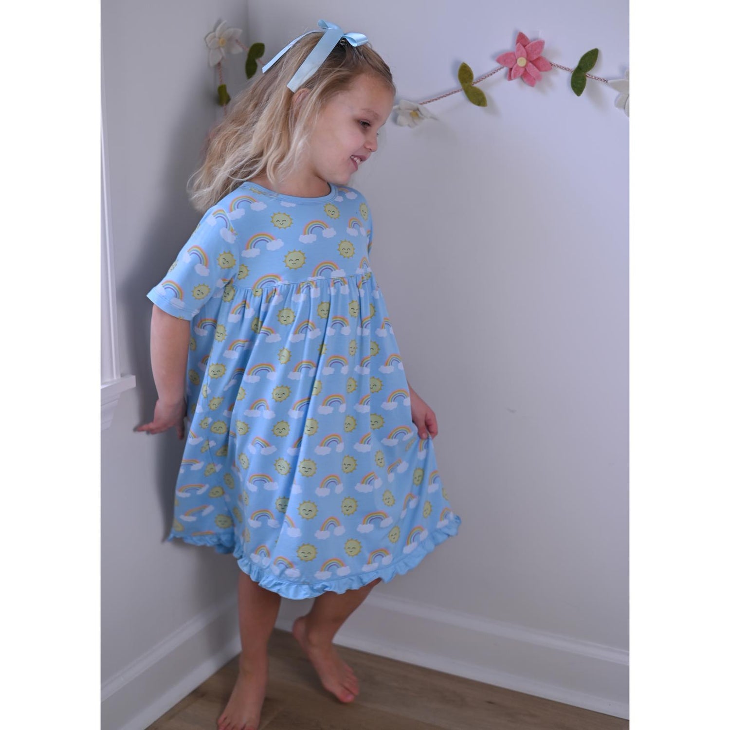 Print Short Sleeve Swing Dress in Sunshine and Rainbows (359526)