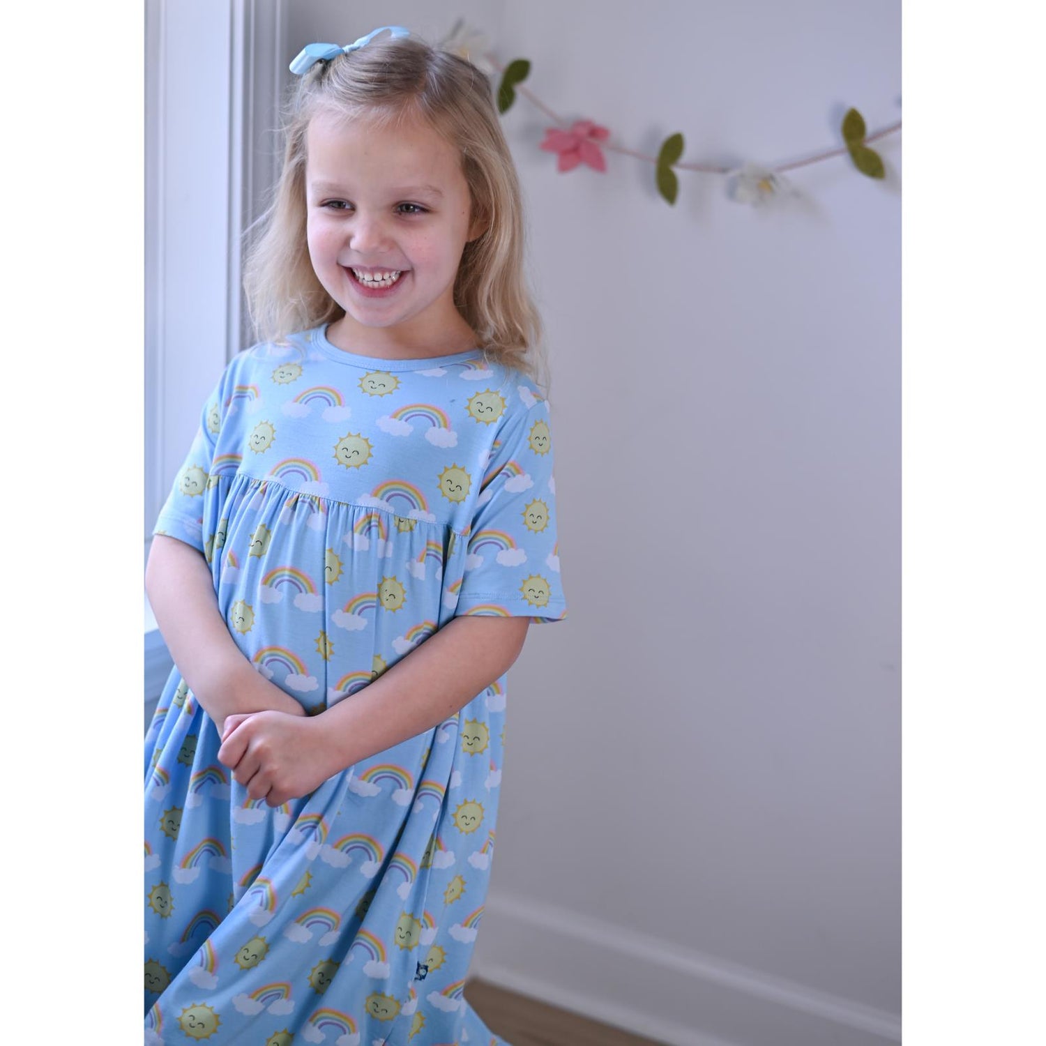 Print Short Sleeve Swing Dress in Sunshine and Rainbows (359527)