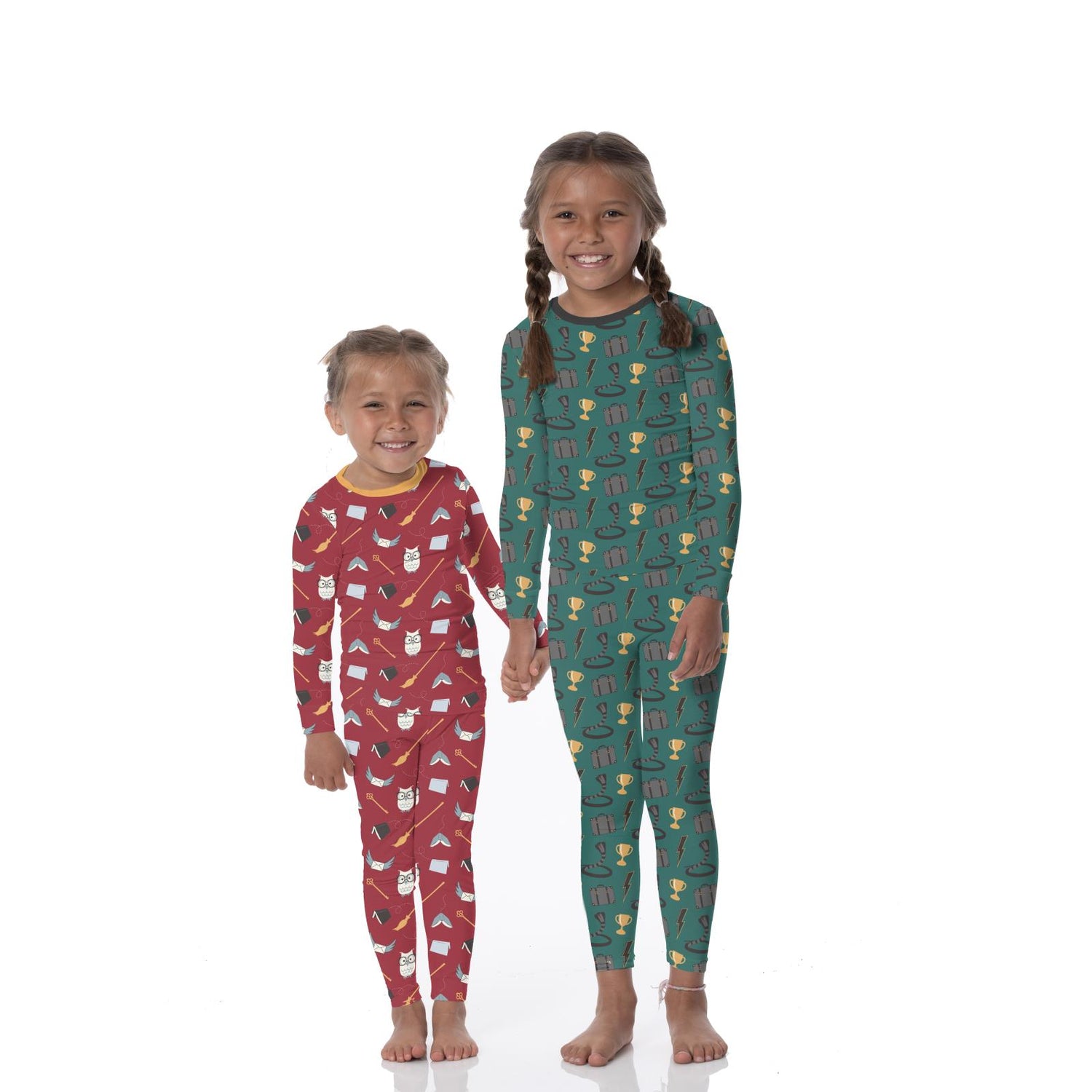 Print Long Sleeve Pajama Set in Crimson Magical World