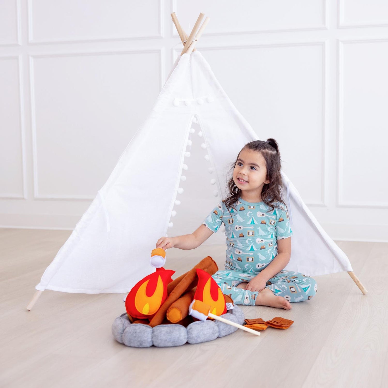 Print Short Sleeve Pajama Set in Jade Campfire (338636)