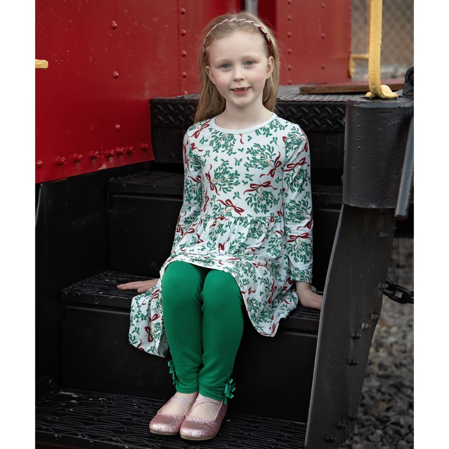 Print Long Sleeve Twirl Dress with Pockets in Illusion Blue Mistletoe & Ribbons (341113)