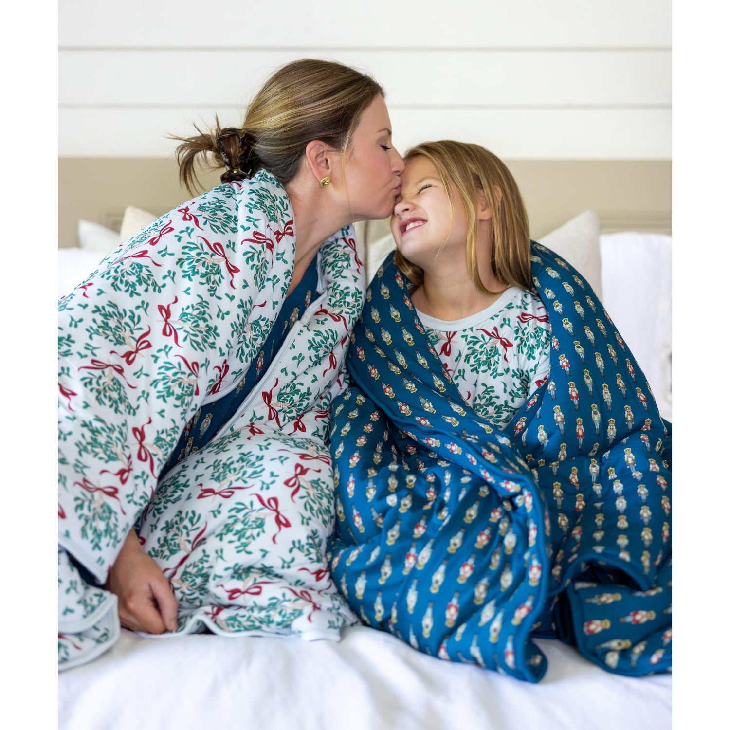 Print Fluffle Throw Blanket with Embroidery in Illusion Blue Mistletoe & Ribbons