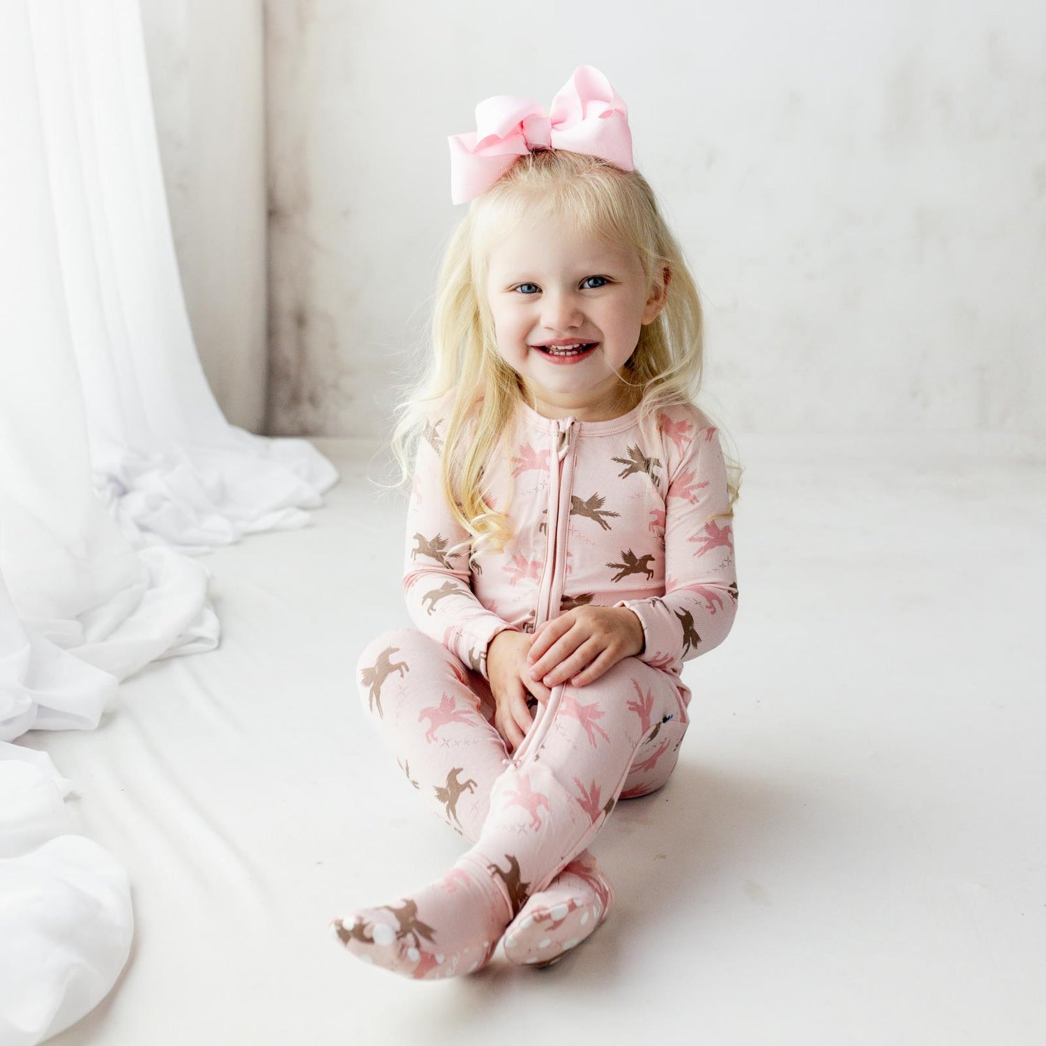 Print Footie with 2 Way Zipper in Baby Rose Pegasus (335912)