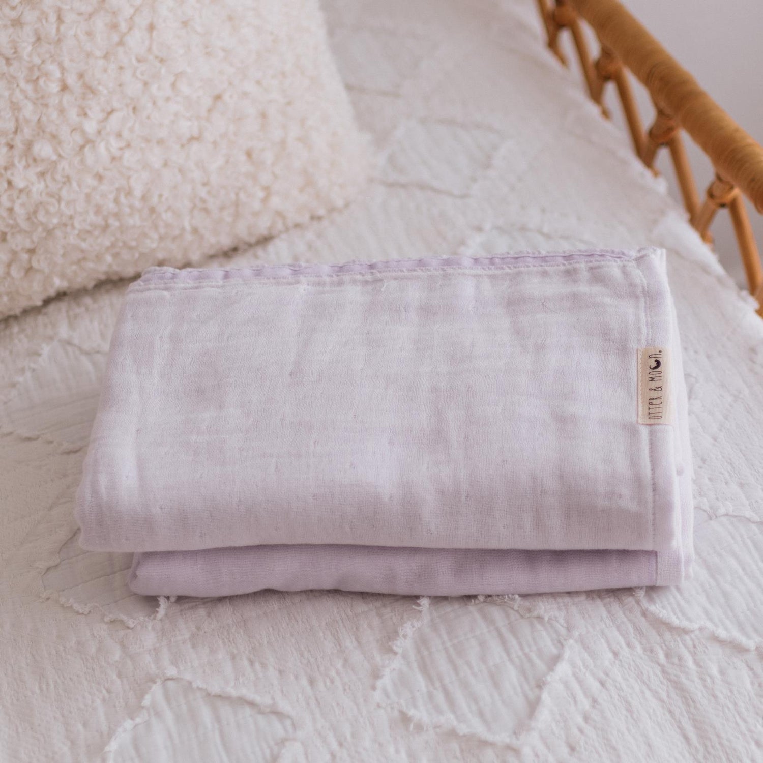 Soft Spun Cotton Muslin Swaddle 47 x 47 in Water Lily/Wisteria (360446)