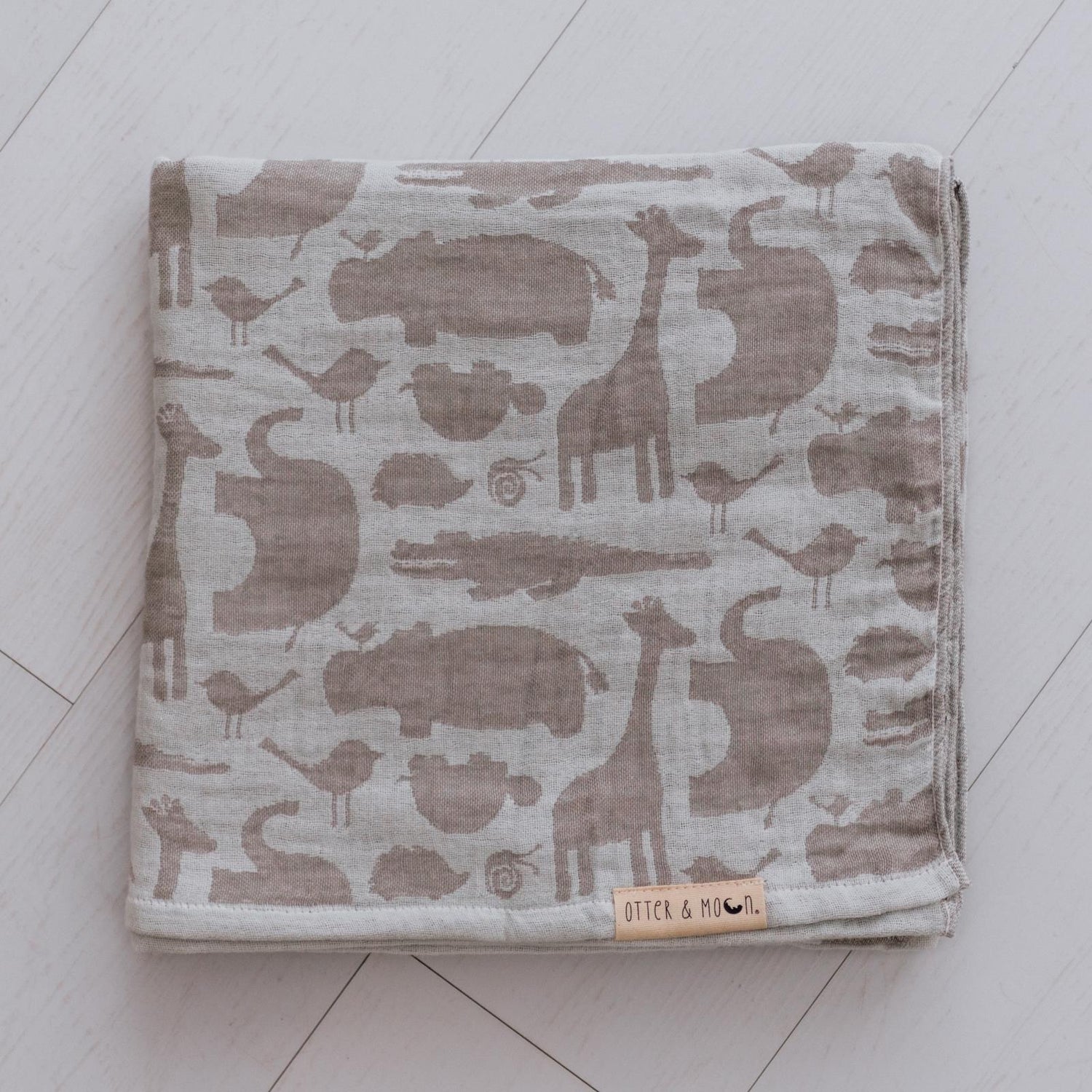 Soft Spun Cotton Jacquard Muslin Swaddle 47 x 47 in Sage/Eucalyptus Multi Animal (360469)