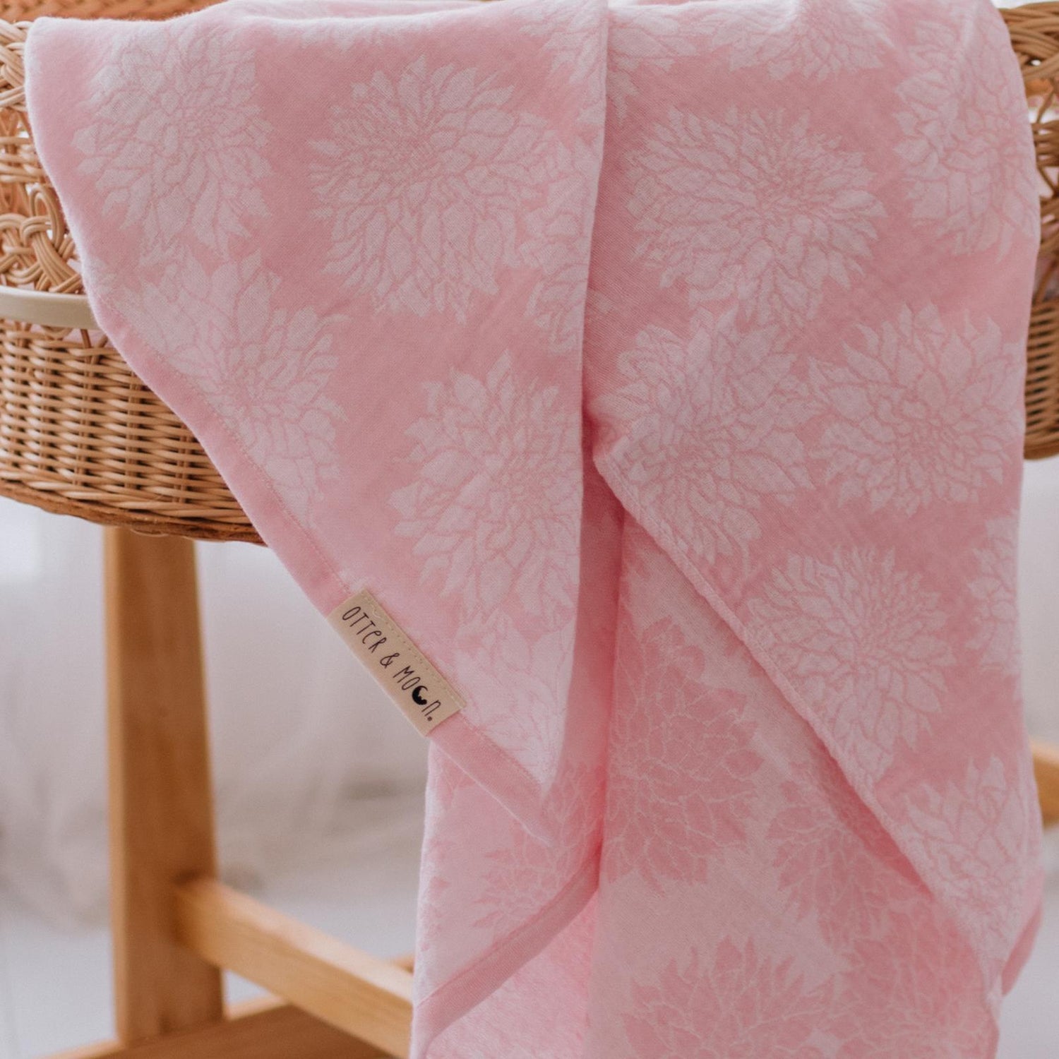 Soft Spun Cotton Jacquard Muslin Swaddle 47 x 47 in Peony Pink/Water Lily Dahlias (360470)