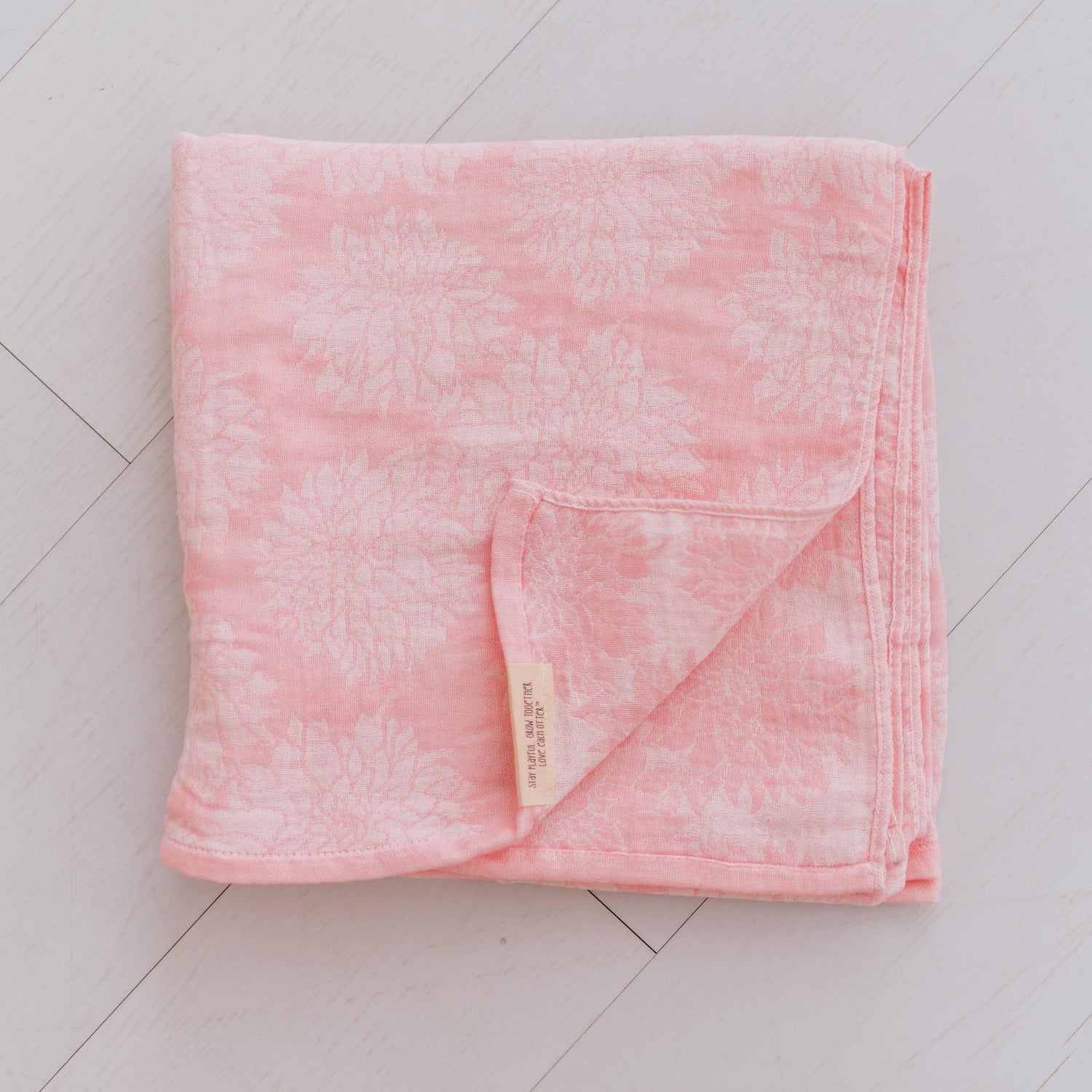 Soft Spun Cotton Jacquard Muslin Swaddle 47 x 47 in Peony Pink/Water Lily Dahlias (360471)