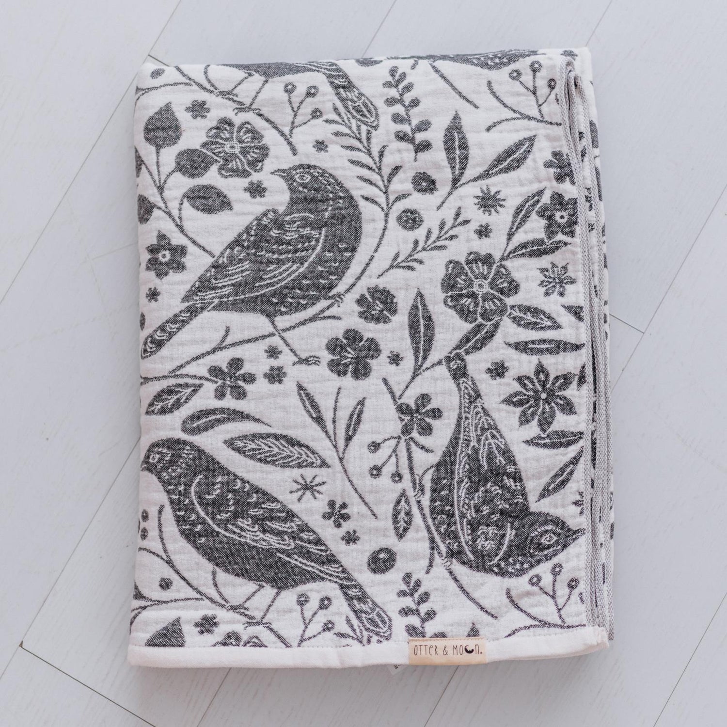 Soft Spun Cotton Jacquard Muslin Blanket 55 x 75 in Coconut Milk/Raven Forest Birds (360513)