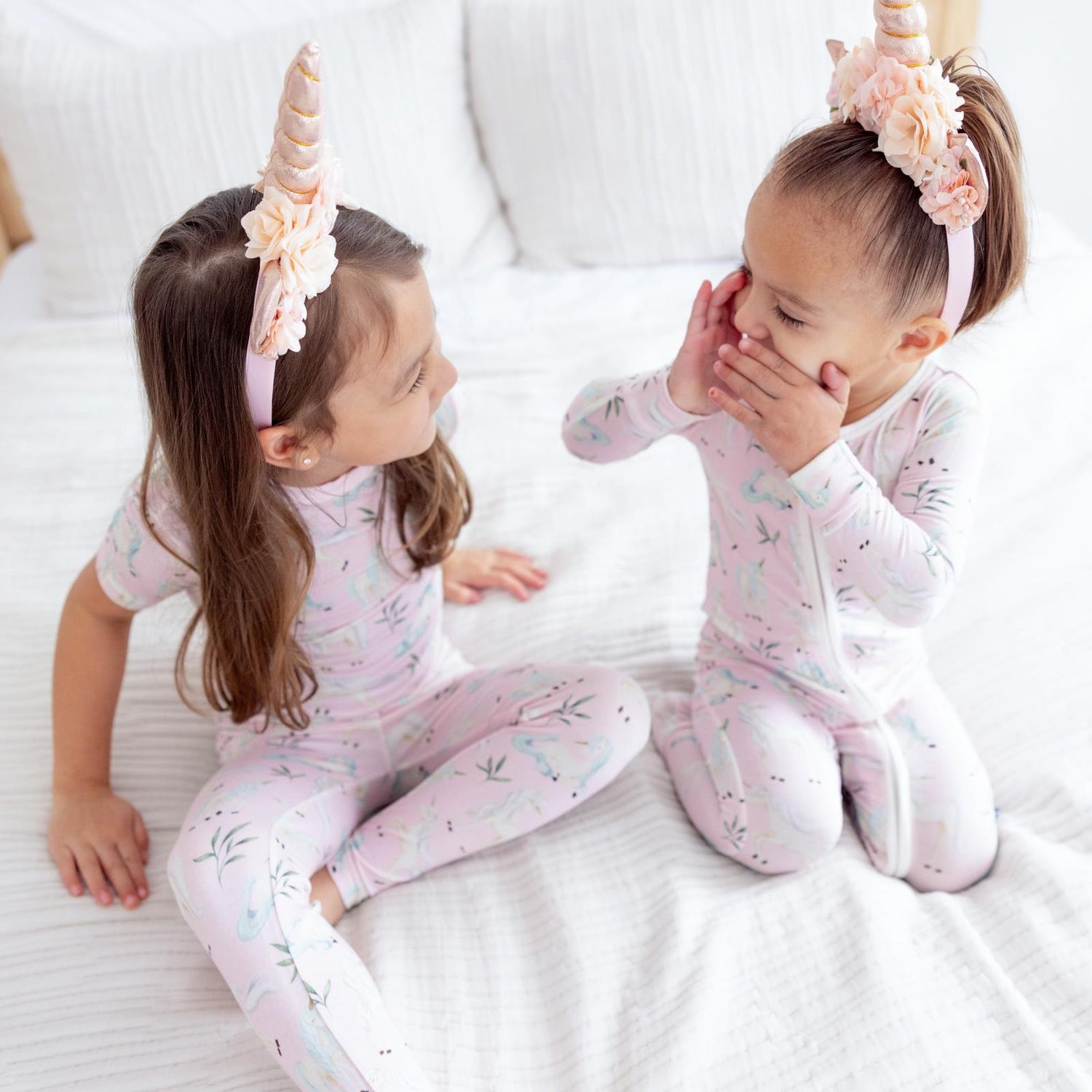Print Footie with 2 Way Zipper in Shrinking Violet Sleeping Unicorns (359916)
