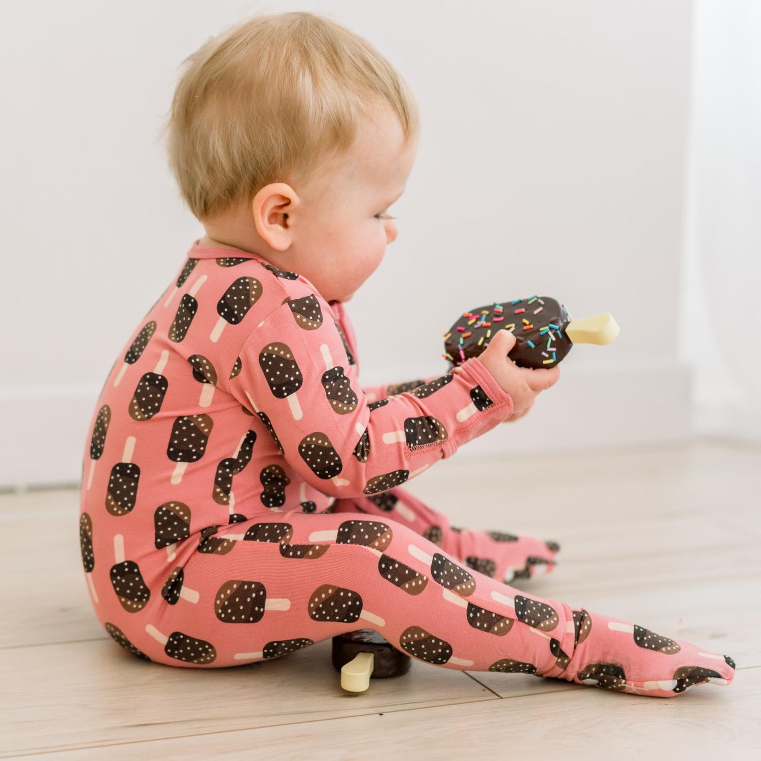 Print Footie with 2 Way Zipper in Desert Rose Ice Cream Bars (368612)