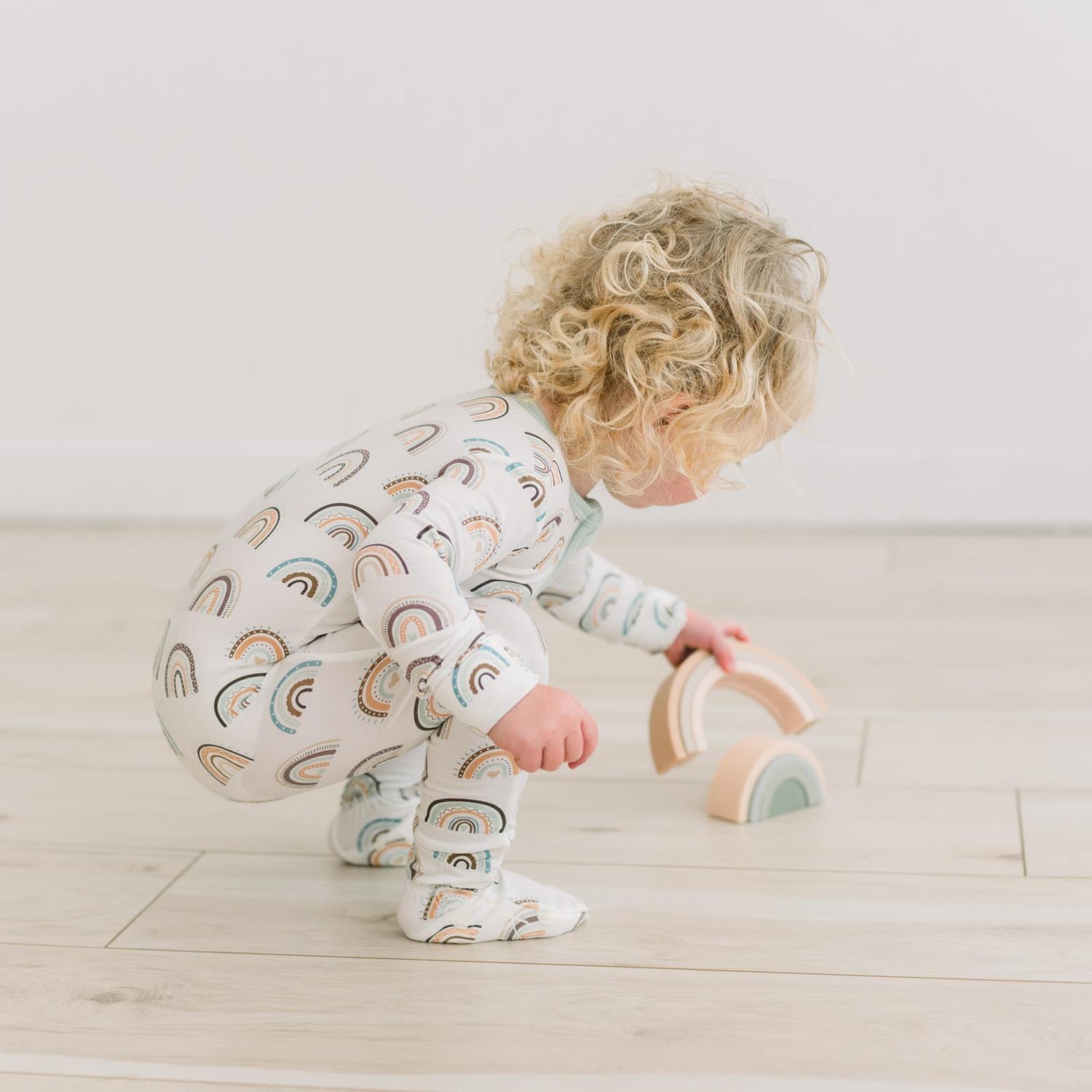 Print Footie with 2 Way Zipper in Earthy Rainbows (368622)