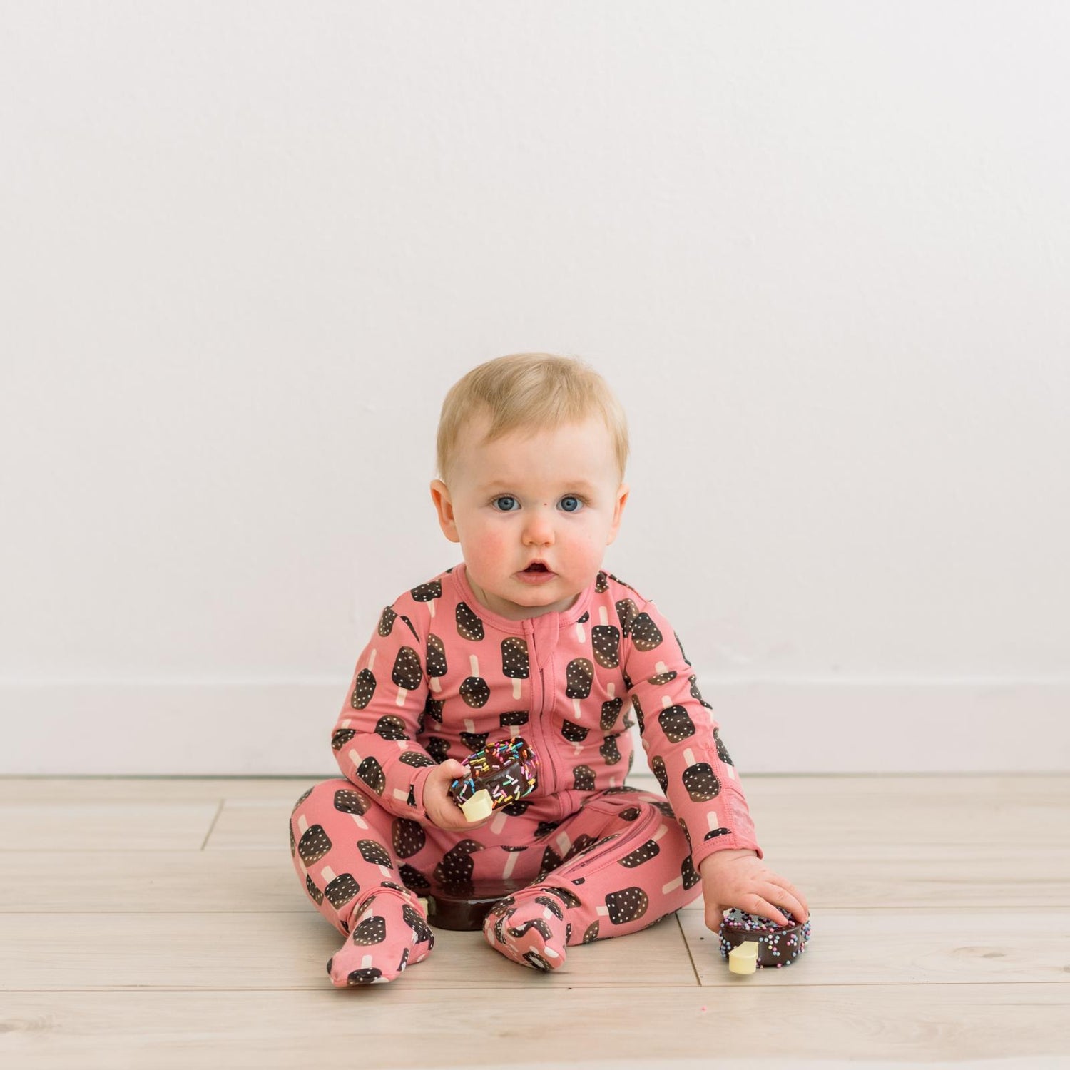 Print Footie with 2 Way Zipper in Desert Rose Ice Cream Bars (368665)