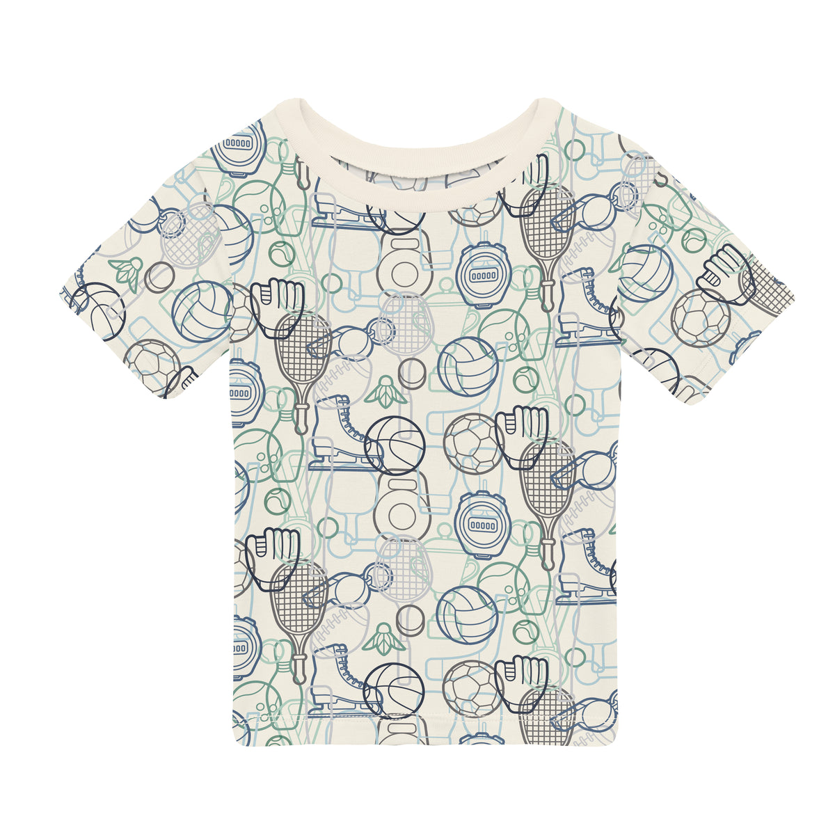 Natural Sports Gearの半袖クルーネックTシャツ。生成り地にボールやラケットの柄が見える平置き正面。