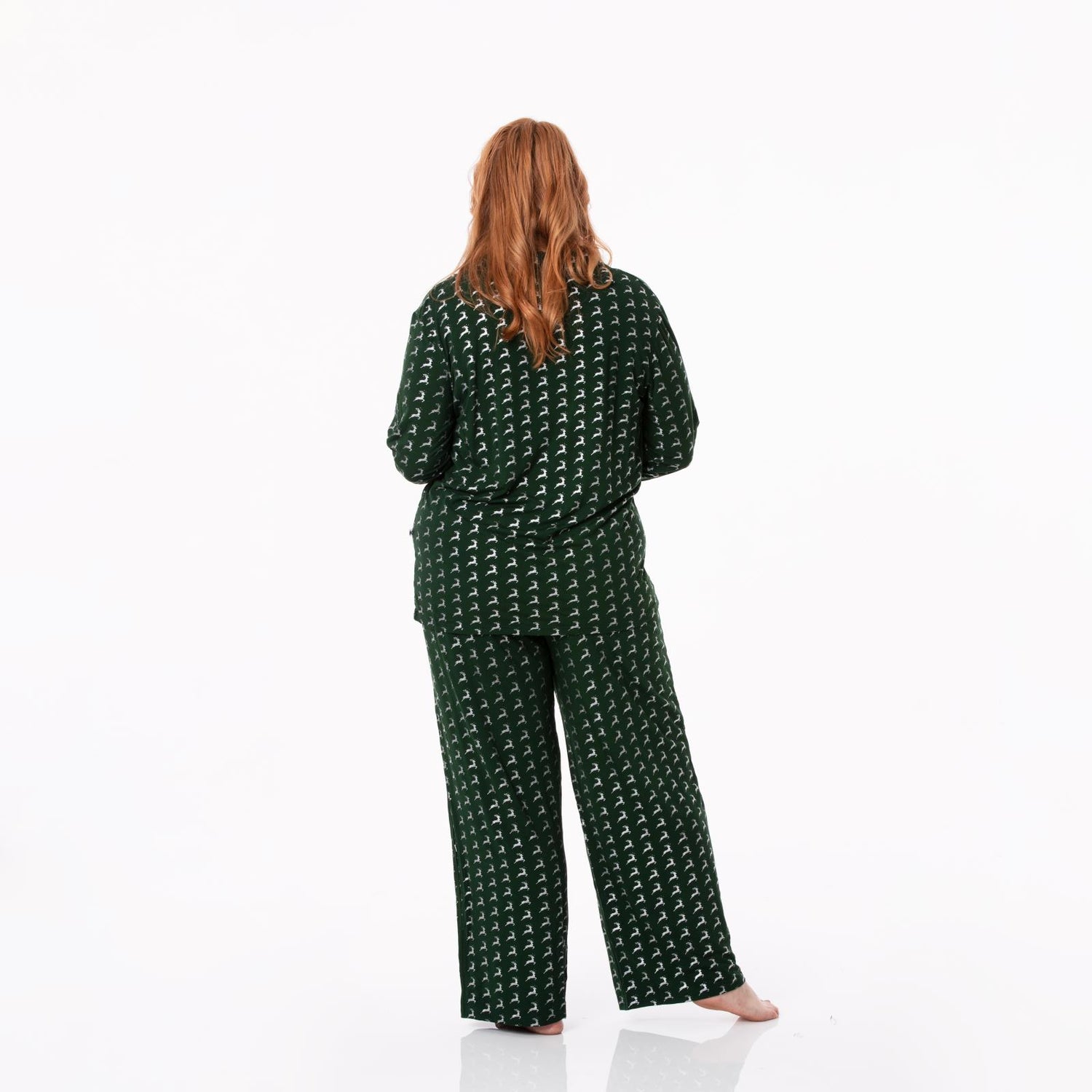 Women's Print Long Sleeve Collared Pajama Set in Mountain View Reindeer
