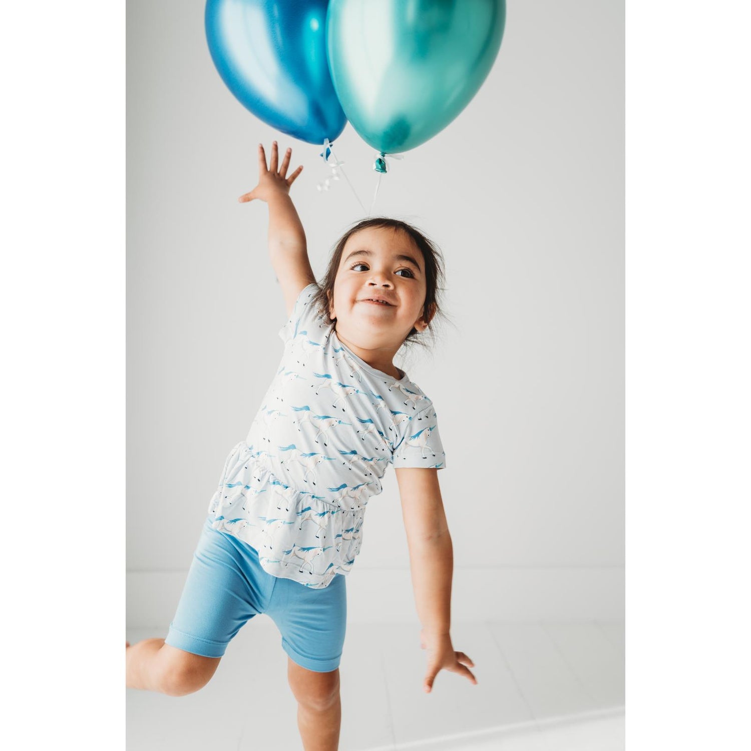 Print Short Sleeve Playtime Outfit Set in Dew Prancing Unicorn