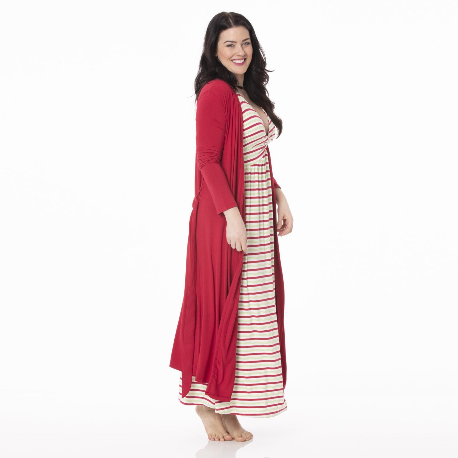 Women's Solid Basic Robe in Crimson
