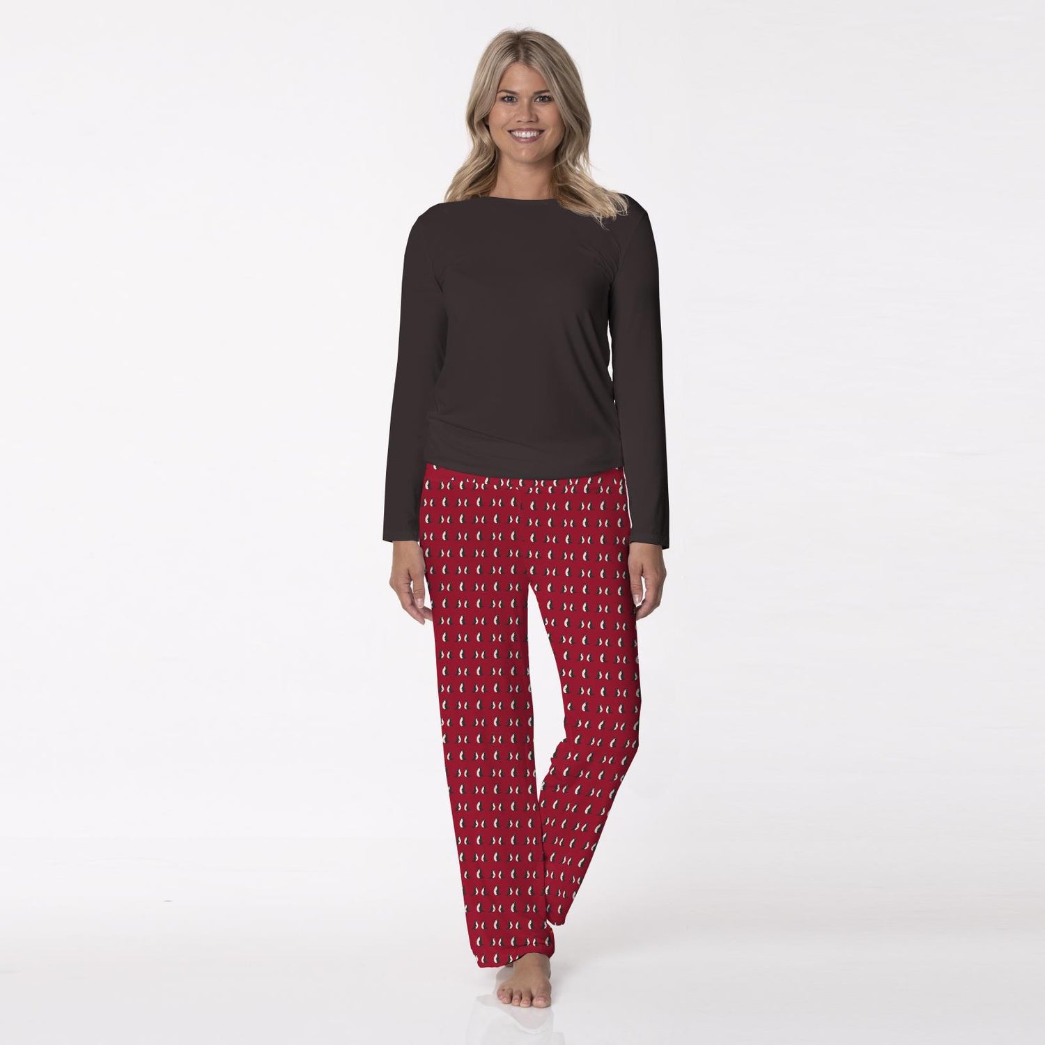 Women's Long Sleeve Loosey Goosey Tee & Pajama Pants Set in Crimson Penguins