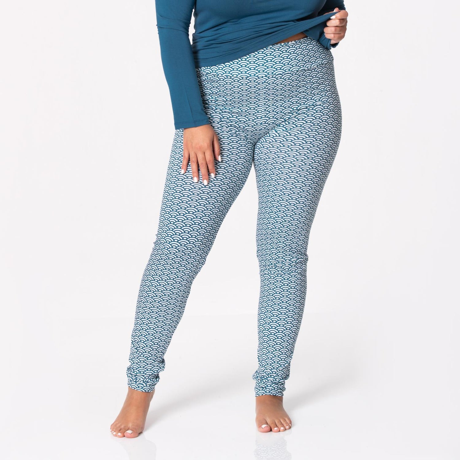 Women's Print Lounge Leggings in Fresh Air Waves
