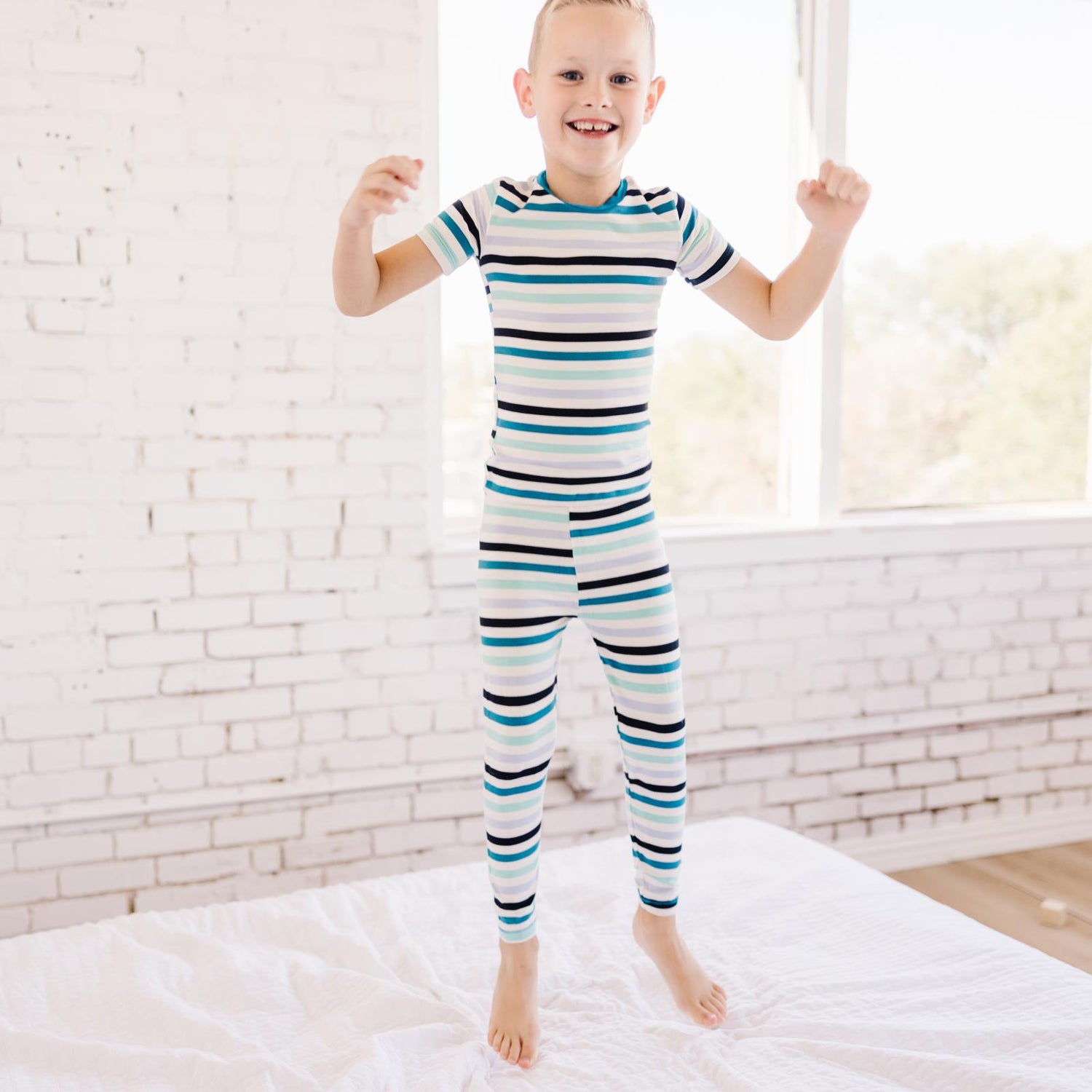 Print Short Sleeve Pajama Set in Little Boy Blue Stripe