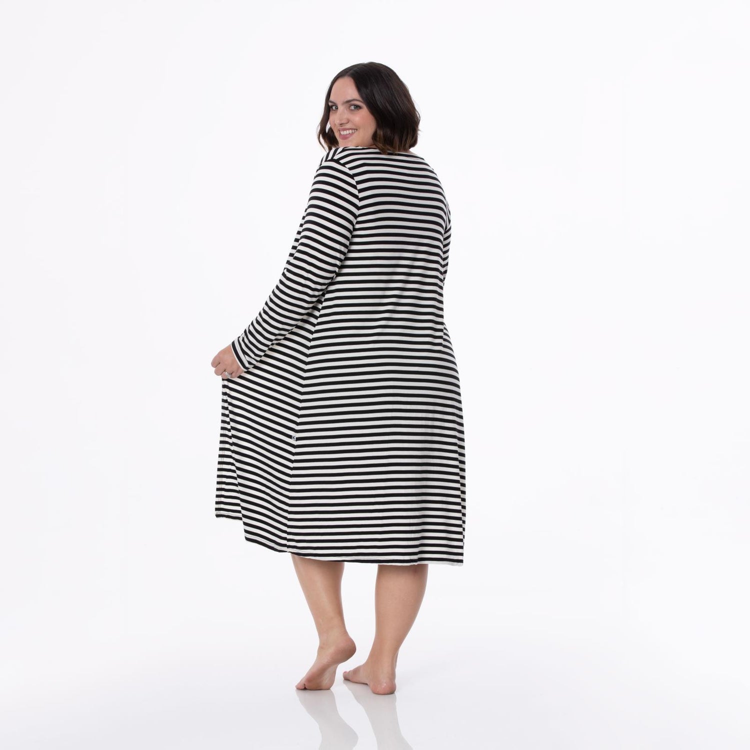 Women's Print Sleeping Bra, Tulip Shorts and Duster Robe Set in Jailhouse Rock Stripe