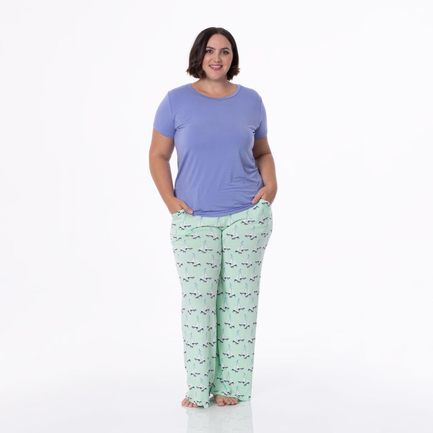 Women's Print Lounge Pants in Pistachio Roller Skates