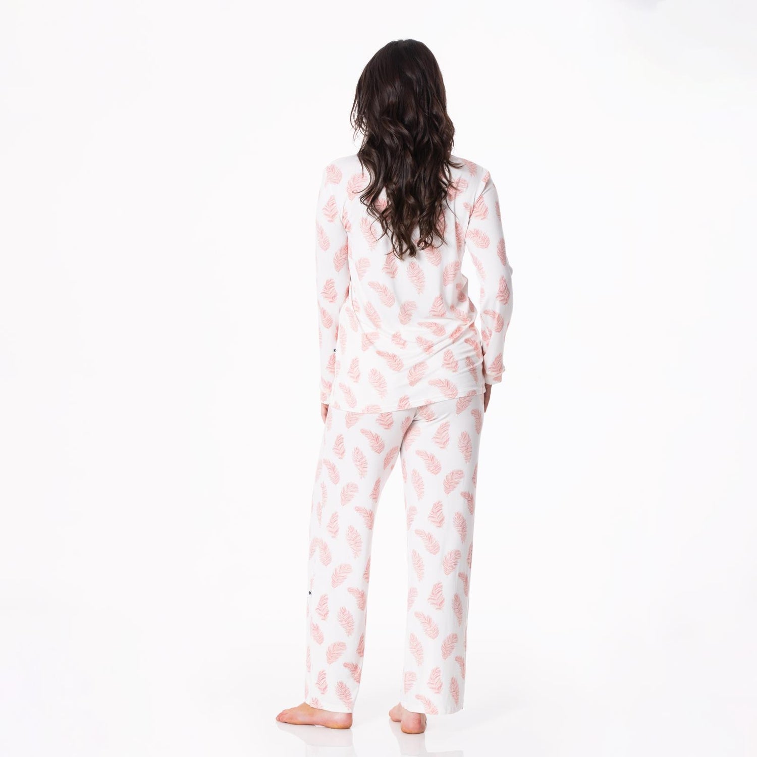 Women's Print Long Sleeve Collared Pajama Set in Natural Feathers