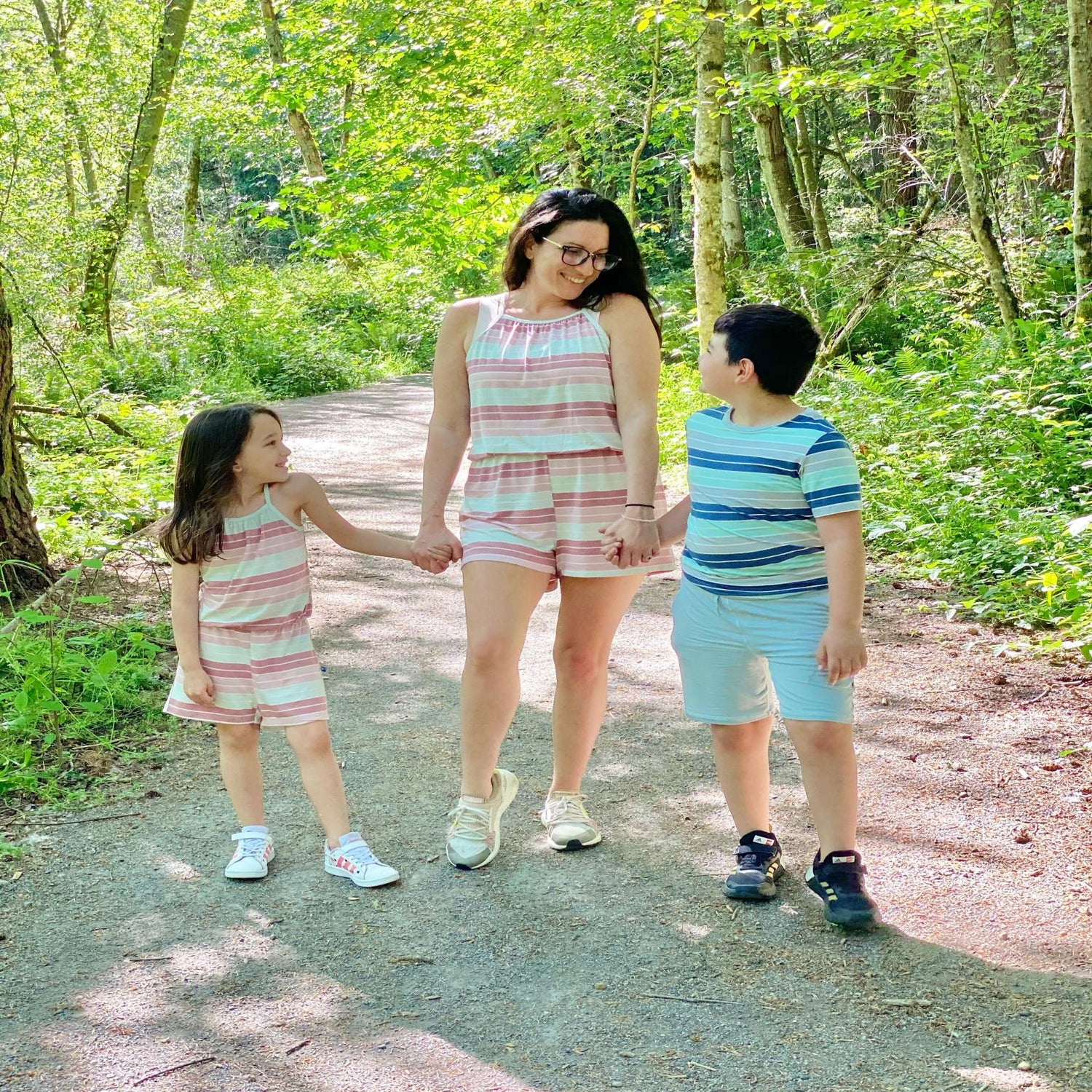 Lightweight Drawstring Shorts in Summer Sky