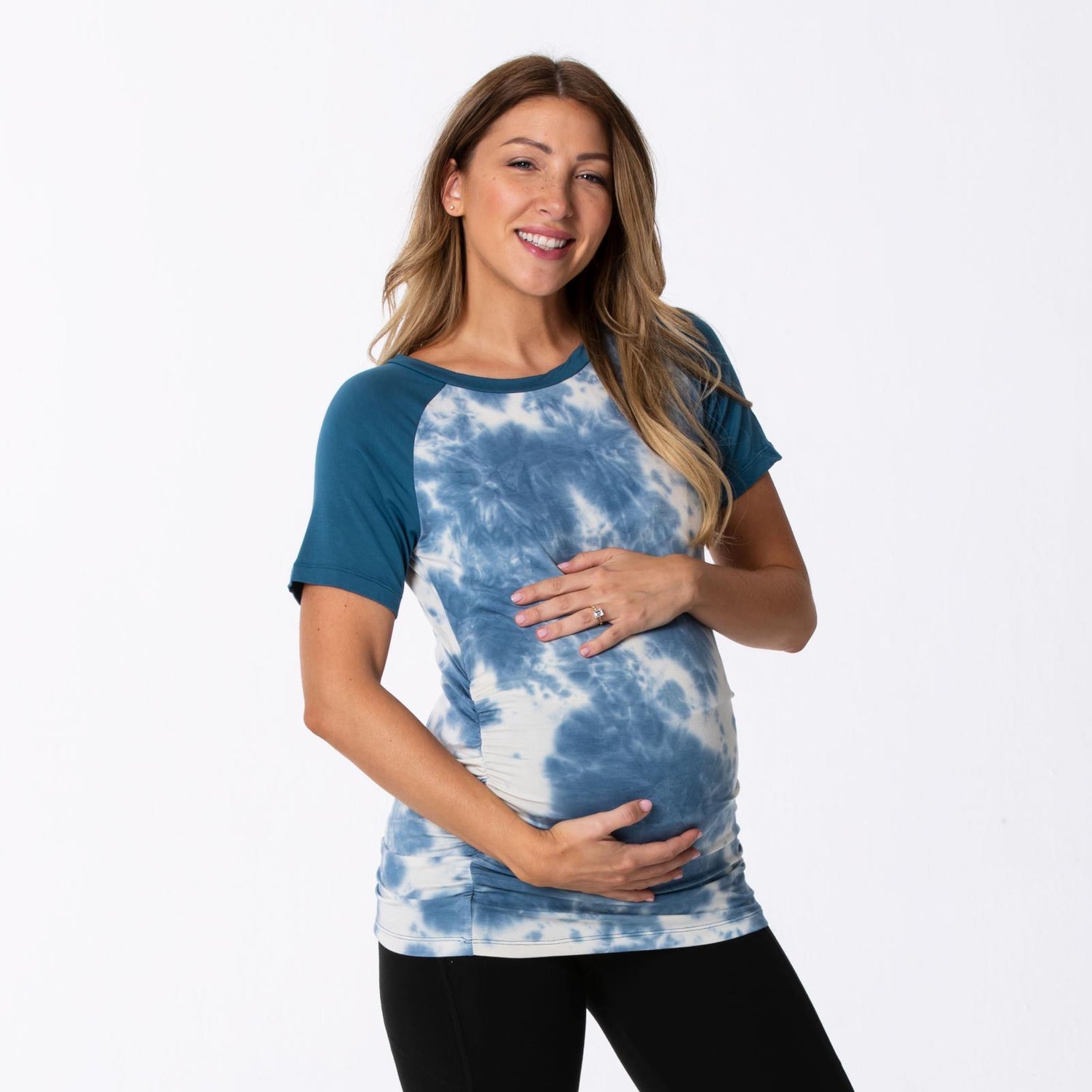 Print Short Sleeve Raglan Maternity Tee in Deep Sea Tie Dye